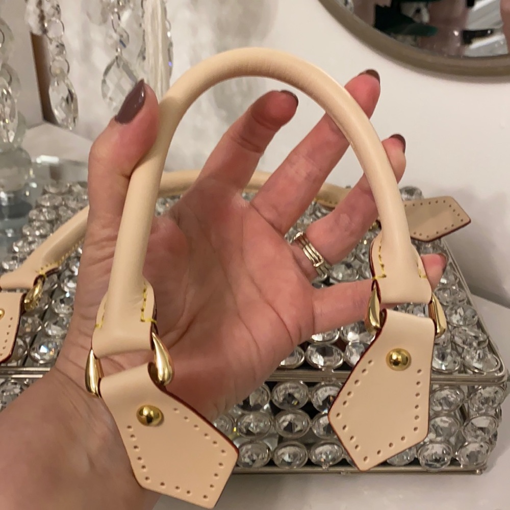 Handles for a Speedy